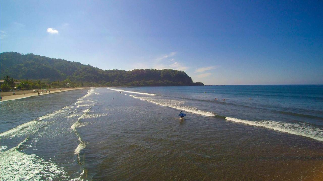 Beach Break Resort & Cr Surf Camp Jacó Kültér fotó